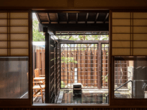 14帖の露天風呂付き客室［竹の間］