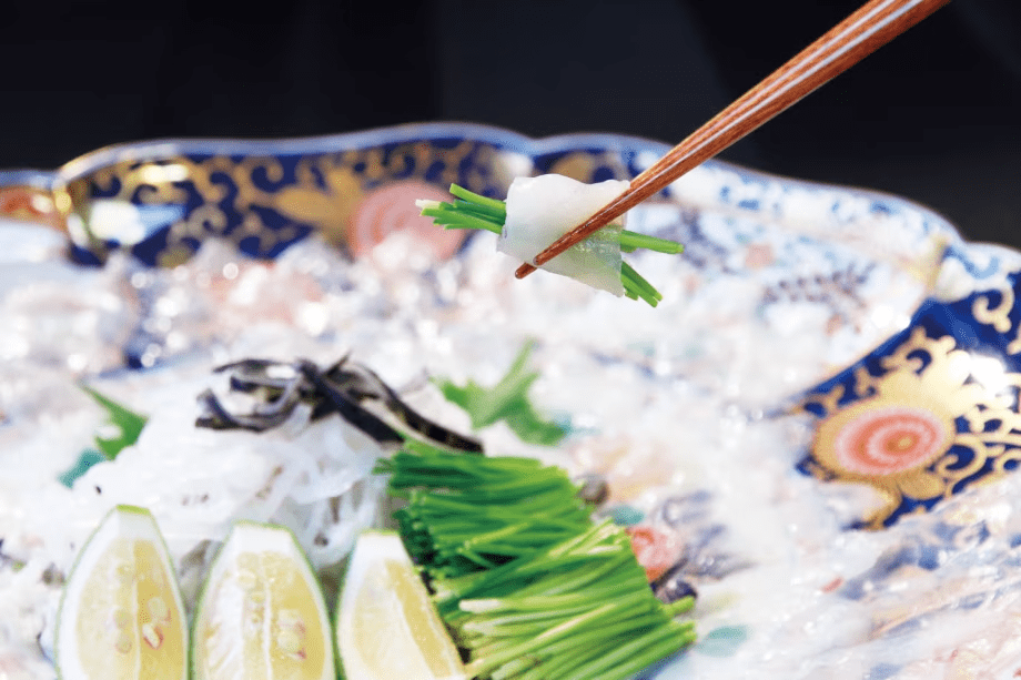 Usuki Fugu course(臼杵河豚会席) + Beef steak(おおいた和牛ステーキ)&mdash; Seasonal Delicacies from the Bungo Channel (1 night with breakfast and dinner)