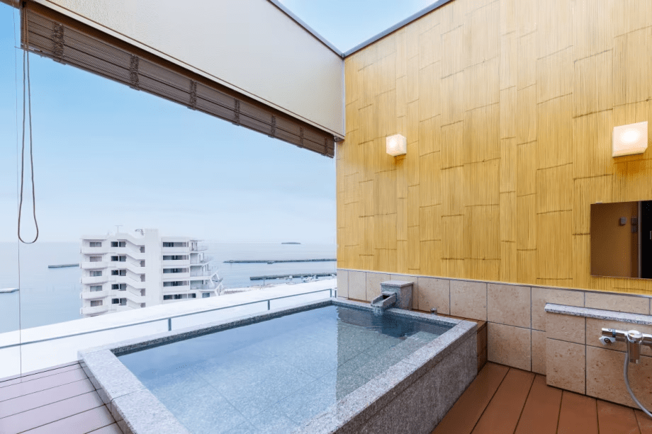 屋上貸切露天風呂