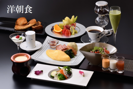 [和朝食]　ご朝食は「和食」または「洋食」がございます。ご予約時にお選び下さい。