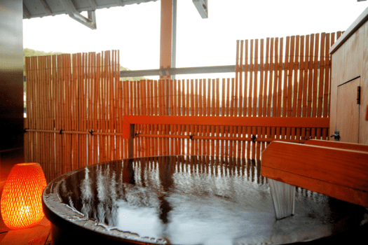 【禁煙】温泉露天風呂付洋室（個室会場食）【檜皮】