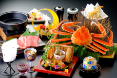 2022年　蟹の旬彩膳(イメージ)　姿ずわいがには約600gの大ずわいがに