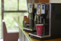無料コーヒーコーナーを設置いたしました。利用時間：15:00～21:00是非ご利用くださいませ