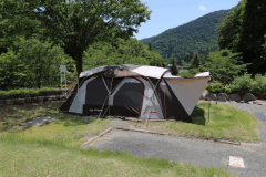 ２ルームテント設営時風景