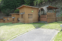 ロッジ_B type(屋外ひろびろ、お手持ちキャンプギアも設営可)