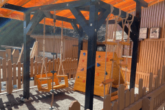 専用の遊具エリアで遊び放題♪