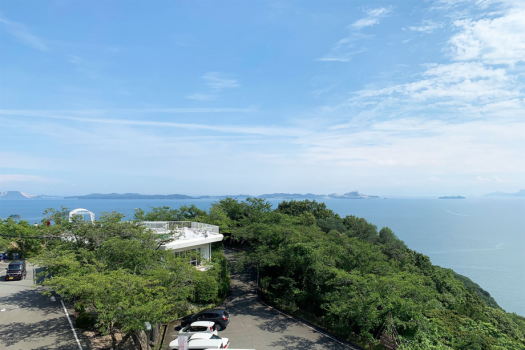 ホテルから見える夏の瀬戸内海