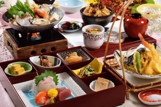 *【ランチ/「ゆうなぎ」相生名産牡蠣の海鮮鍋】人気の宝箱にお鍋をセット