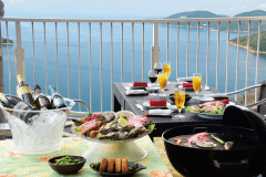 絶景の中で味わう山海BBQはまさに格別！