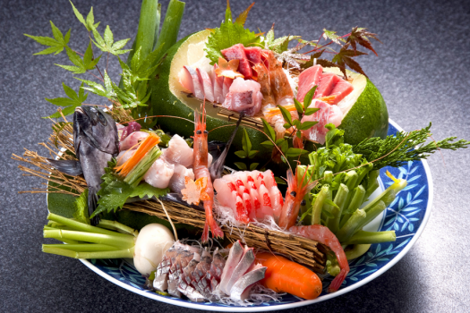 山里にありながら新鮮鮮魚にもこだわる