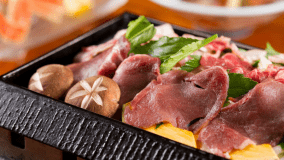 ≪ジビエ宿★楽天ランキング全国１位受賞≫大好評66年！岡本太郎命名の名物ジビエ料理【カニ＆大名焼プラン】キンメおまけ付