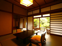 特別室【館山荘】（10畳＋4.5畳＋広縁3畳）総檜内風呂付※12歳以上