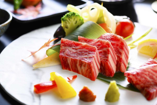 「特別 創作会津郷土料理膳」
メイン料理の国産牛陶板焼き
