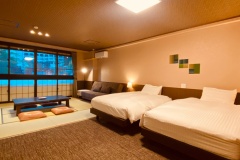 【別館/和モダンツイン/シャワー付】川沿い畳有ツイン39平米