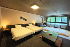 【別館/和モダンツイン/シャワー付】3名以上の場合は、ソファーベッドまたはお布団でご用意します。