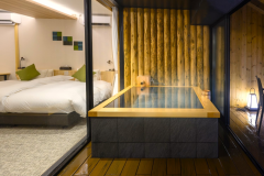 02号室【半露天風呂付】渓流ビューワイドツイン◆46平米/階段有