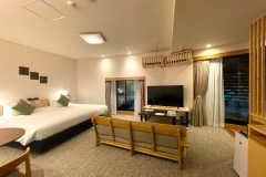 03号室【半露天風呂付】渓流ビュー角部屋スイート◆53平米/階段有