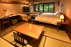 24年改装【和モダンツイン/バス付】畳有ツイン34平米