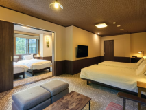 【本館/二間続き洋洋室】角部屋4ベッド（洋室＋洋室）55平米　2部屋での利用、全員ベッド希望の方にお勧め