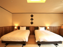 【セミスイート】21年秋改装和室に2ベッド◆シャワー付53平米