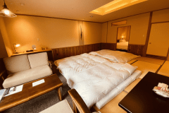 【モダンスイート】※3名以上利用時は2名様を超える方はお布団を敷いてご用意いたします。