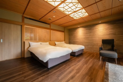 ガーデンスイート 洋室「観月亭」の1室 客室イメージ
限定二室の、まとまった落ち着きのある空間でございます。 ガーデンスイート 洋室「観月亭」の1室 客室イメージ
限定二室の、まとまった落ち着きのある空間でございます。