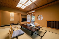 庭園付き離れ松風庵和洋室「若草」客室イメージ
お部屋それぞれが独立しており、プライベートな空間としてご利用可。 庭園付き離れ松風庵和洋室「若草」客室イメージ
お部屋それぞれが独立しており、プライベートな空間としてご利用可。