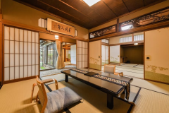 庭園付き離れ松風庵「藤ノ家」客室イメージ
次の間、本間の奥にもうひとつお部屋がございます。 庭園付き離れ松風庵「藤ノ家」客室イメージ
次の間、本間の奥にもうひとつお部屋がございます。