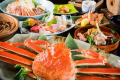【夕食】王道－カニ会席(一例)：カニプラン人気No.1！茹で蟹1杯に加え、焼き蟹、蟹鍋、蟹刺し、蟹雑炊をご用意。