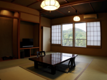 【禁煙／本館和室】バスなし・トイレ付き（12畳＋寝室5.5畳）