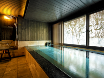 ★2022年1月リニューアル★ ＜渓谷側＞【プレミアムスイート(57平米) 展望風呂付】禁煙
渓谷を望む展望風呂付きプレミアムルームがOPEN。