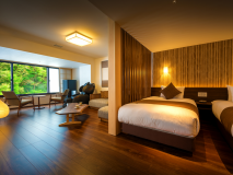 ★2022年1月リニューアル★ ＜渓谷側＞【プレミアムスイート(57平米) 展望風呂付】禁煙
広々とした空間で、プライベートな時間を思う存分愉しむ非日常をごゆるりと＿。