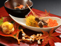 ■料理イメージ■旬の食材を料理長が美食へと作り上げる。季節を目で楽しみ、香りで感じ、舌で味わう