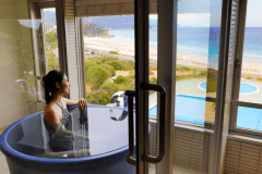 眺望風呂　入浴イメージ