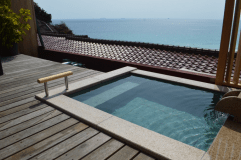 露天風呂付和室　露天風呂一例