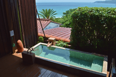 露天風呂付客室一例