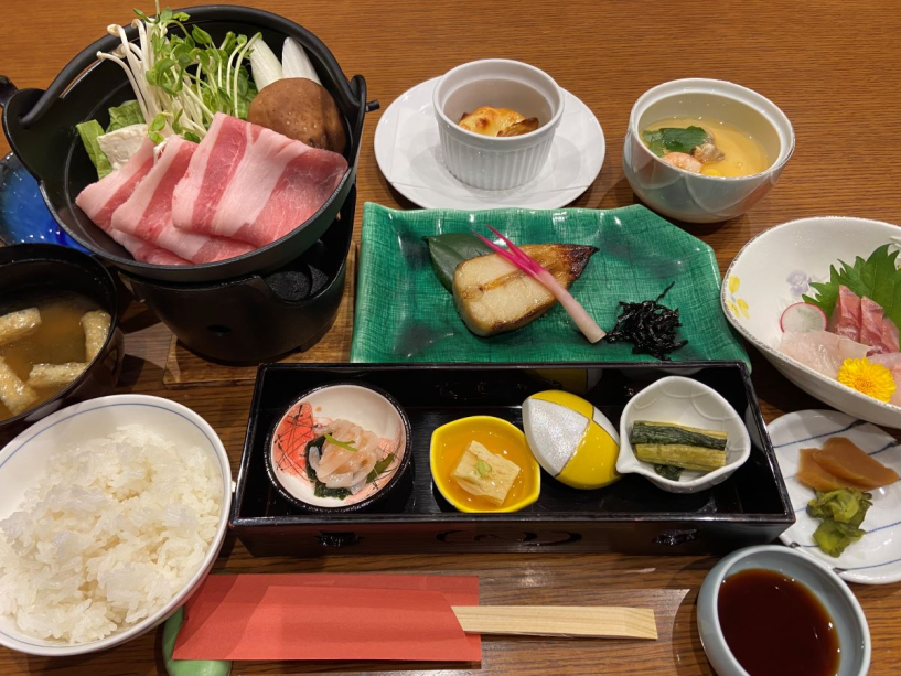 【日帰りプラン】 個室休憩室 + ご入浴 + 食事 付き「羽黒(はぐろ)」プラン 【日帰りプラン】 個室休憩室 + ご入浴 + 食事 付き「羽黒(はぐろ)」プラン
