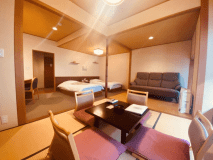 ■和洋室B（ツインベット+お茶の間付き）/禁煙