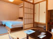 ★①和洋室A（ツインベッド＋お茶の間付き）/禁煙　大人2名~3名　子供含む最大4名定員