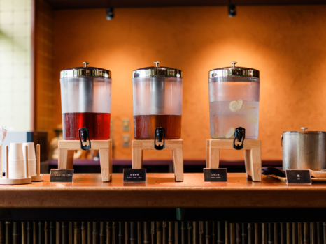 ロビーラウンジはフリードリンクコーナーになっております ロビーラウンジはフリードリンクコーナーになっております