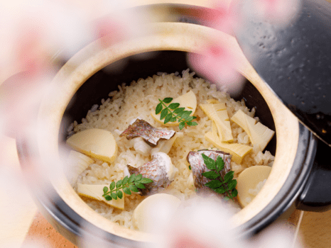 季節の土鍋ご飯一例