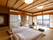 <Suisukan: Lakeside superb view>Corner room Japanese-style  12.5 tatami <Suisukan: Lakeside superb view>Corner room Japanese-style  12.5 tatami
