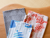 浴衣はお部屋にご用意しております（サイズ等変更はフロントにご連絡下さい）