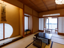 <Garden or lakeside side>Special room with onsen rock bath <Garden or lakeside side>Special room with onsen rock bath