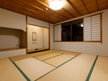 紫水館二間続き部屋一例。５名様以上のご家族又はグループ利用におすすめです