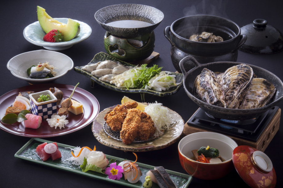 毎年大好評！銀波荘の「冬の牡蠣会席」冬の味覚を思う存分お愉しみ下さい。（※料理写真はイメージです）
