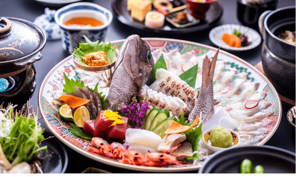 ご家族・ご夫婦の記念日にも人気の鯛の姿造り。