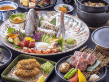 鯛の姿盛り合わせやオリーブ牛ステーキの会席プラン