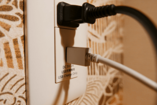 スーペリアドミトリールーム（ダブルベッド、男女相部屋8名、7歳以上専用）