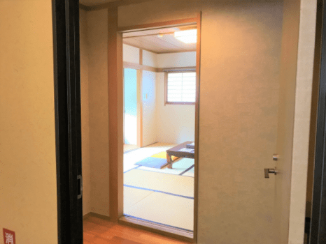 Japanese Ensuite Room with bath and toilet 3-5 people